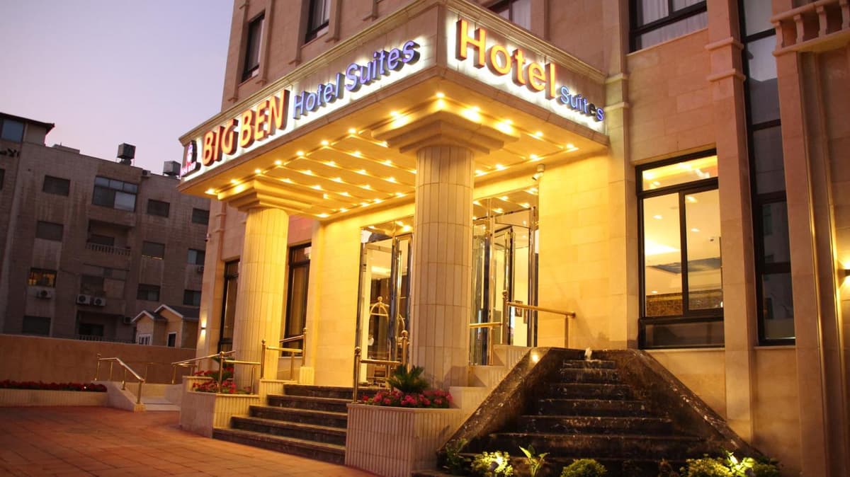 Big Ben Hotel Suites