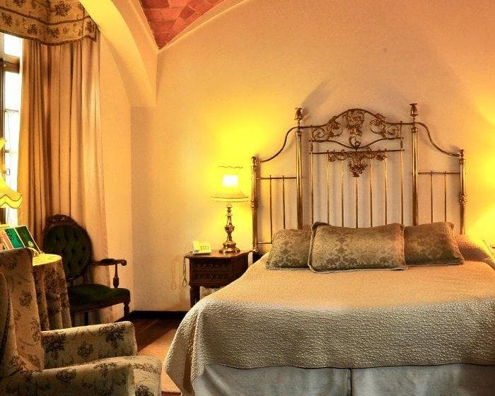 Hotel Parador Santa María la Real  