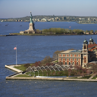 Ellis e Liberty Island, luoghi iconici e intramontabili - New York NY