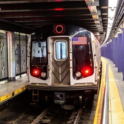 Utilizzare i mezzi pubblici, come veri newyorkesi - New York City NY