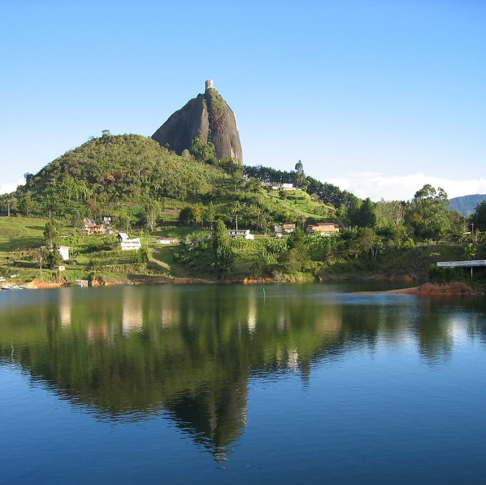 Peñol And Guatapé Tour + Lunch (Shared) - Medellín