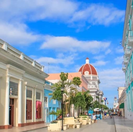 Panoramic tour of Cienfuegos with entrance to the Teatro Tomas Terry and the Palacio Valle - Σιενφουέγκος, Κούβα