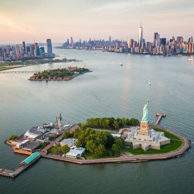 Visitare Ellis e Liberty Island, luoghi simbolo di New York - New York NY