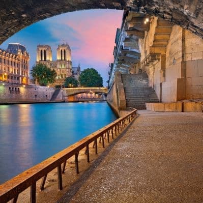 Notre Dame che ritorna a splendere dopo il restauro - Paris