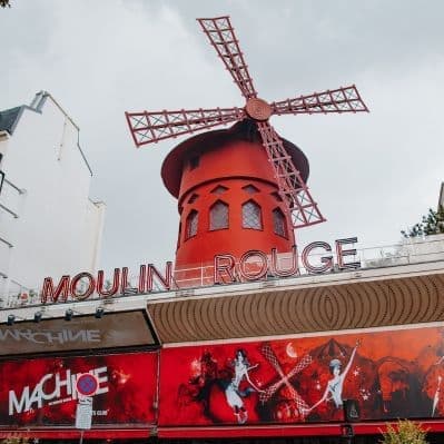 Montmartre, il quartiere degli artisti e dei locali di cabaret - Paris