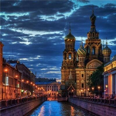 Russian Night Tour - سانتبطرسبزرغ