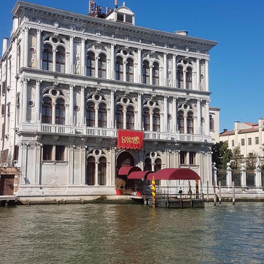  DÍA 11 MÚNICH • INNSBRUCK • VERONA • VENECIA (Martes) - Venise