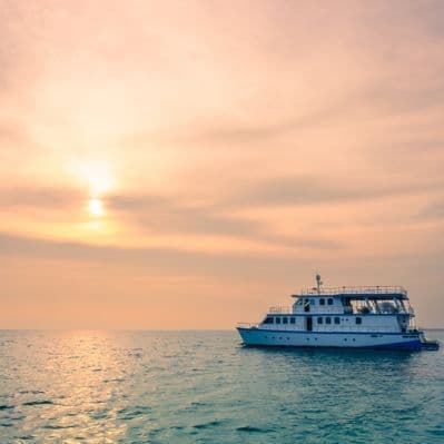 Serata di benvenuto presso il Floating Bar della struttura ricettiva - Hanimaadhoo