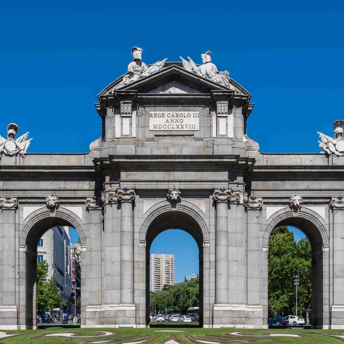 Día 3º: (martes) MADRID - Madrid