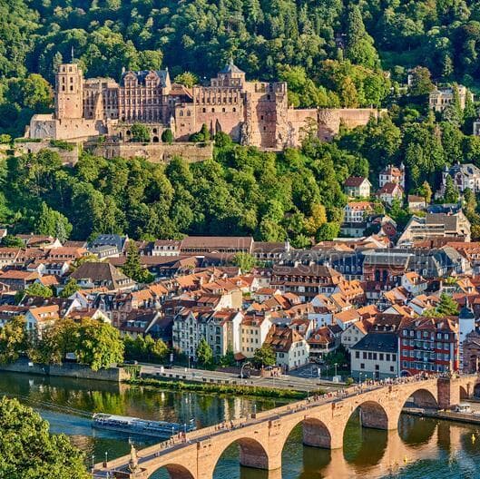 DÍA 9 FRANKFURT • HEIDELBERG • SELVA NEGRA • ZÚRICH (Domingo) - Zurich