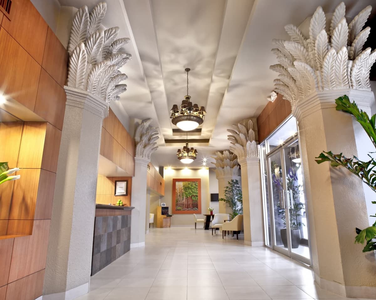 Hotel Palace