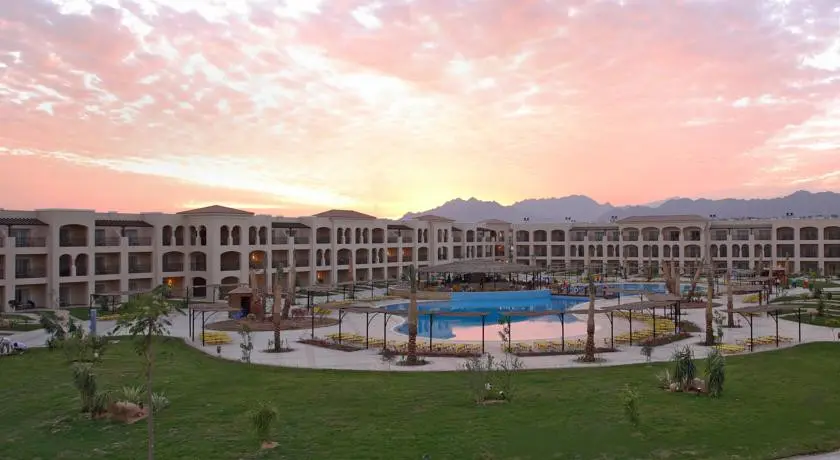 Jaz Mirabel Park and Club