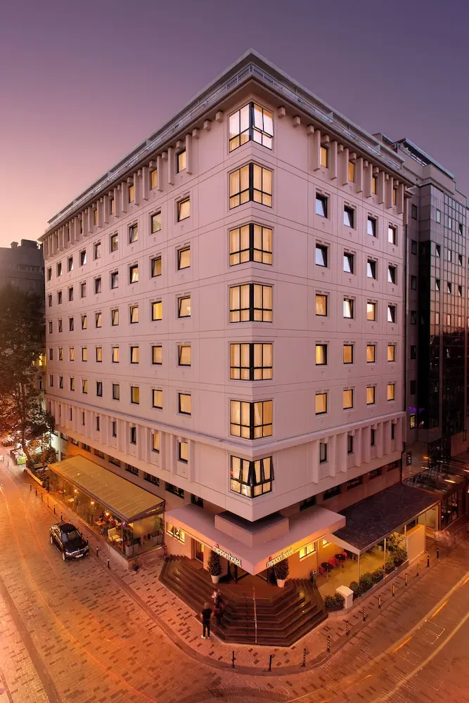 Nippon Hotel