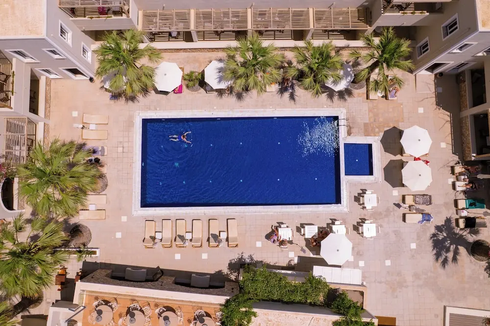 Rosebay Hotel
