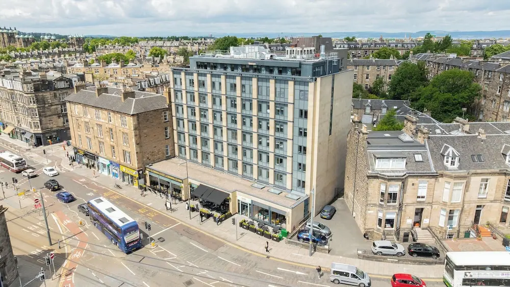 Garner Edinburgh Haymarket by IHG