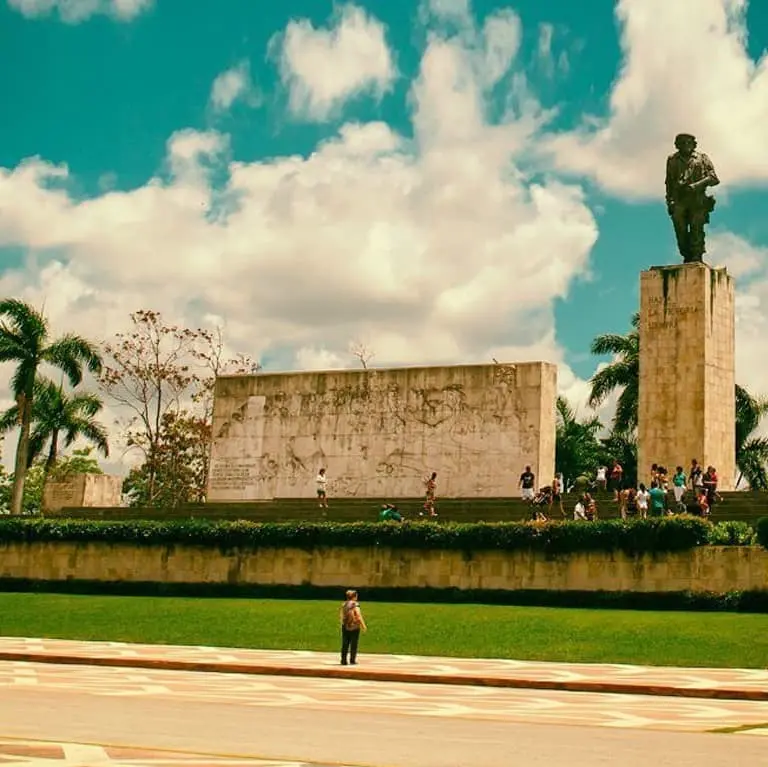 Visit to Ernesto Che Guevara Memorial Sculptural Group - Санта Клара