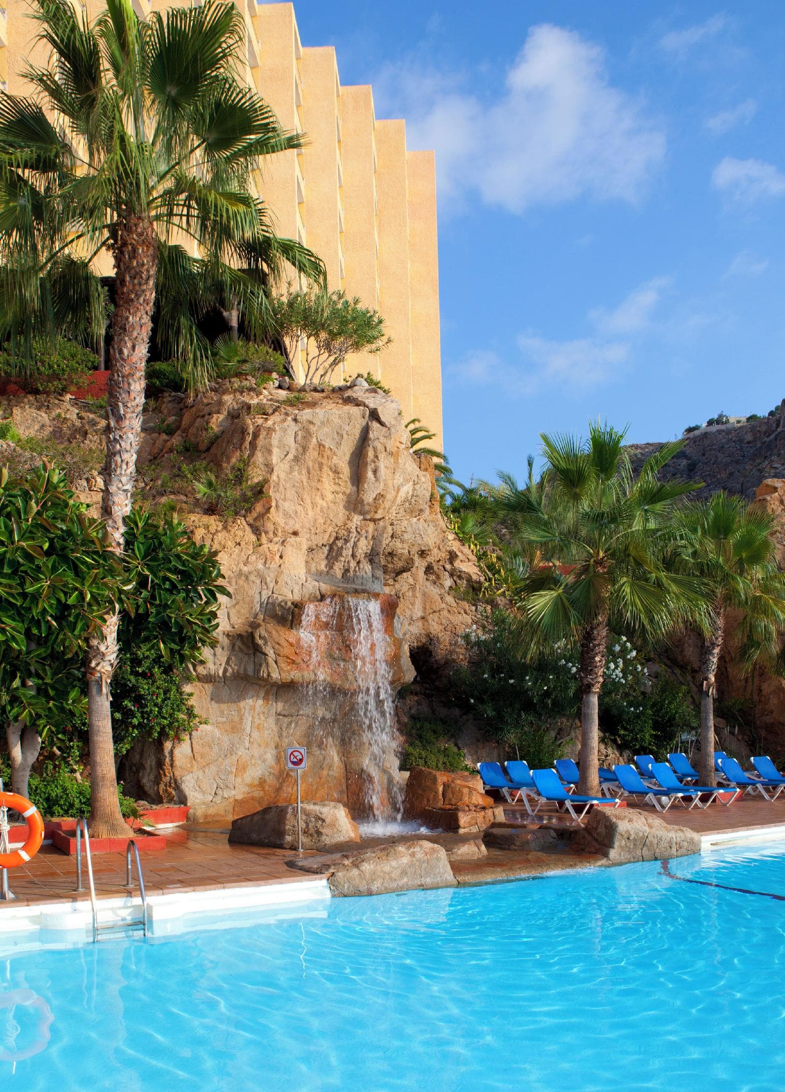 Mirador del Cabo Affiliated By Senator