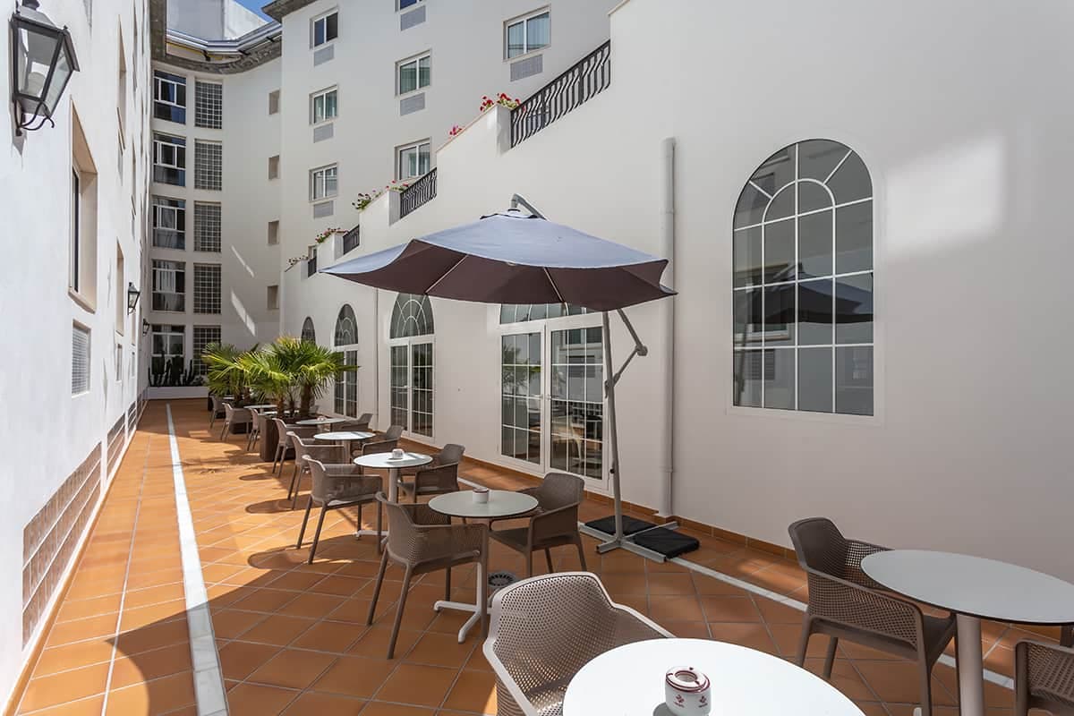 Monte Triana Hotel
