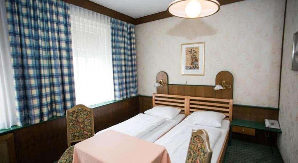 Hotel Hadrigan