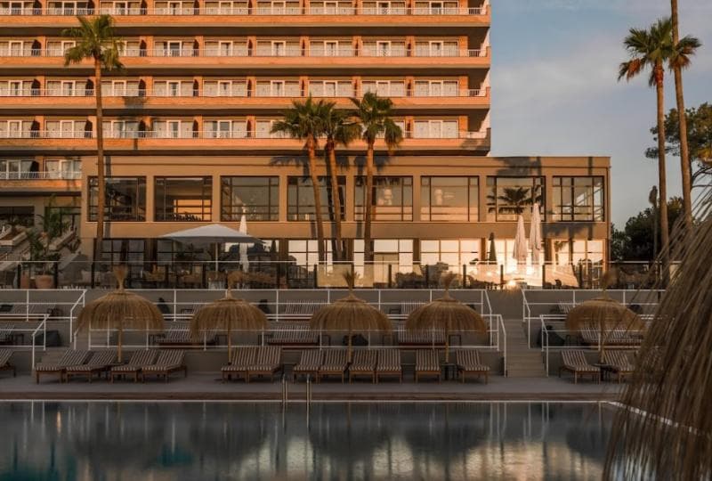 Caramelo Calvia Beach