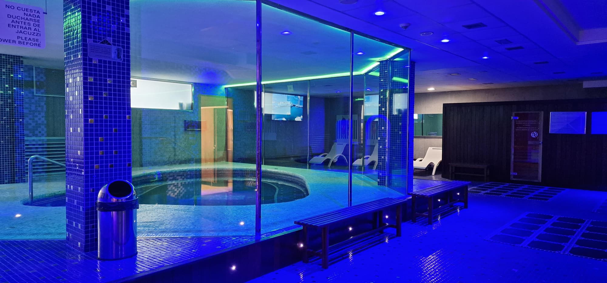 Maritimo Ris Apartmentos