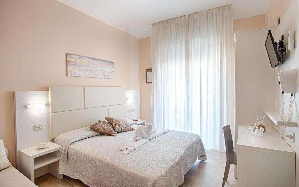 Hotel Barca D Oro