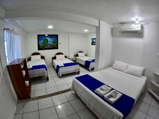 GALÁPAGOS ISABELA LOJA HOTEL