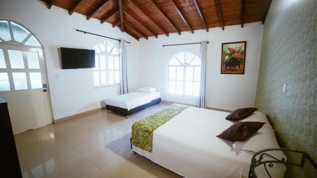 Portón de Occidente by Bernalo Hotels