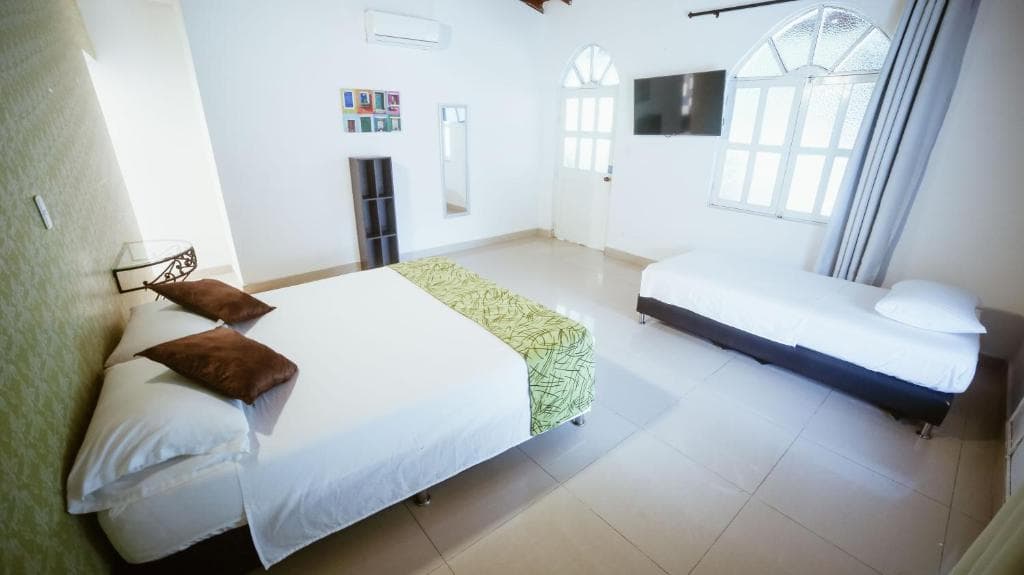 Portón de Occidente by Bernalo Hotels