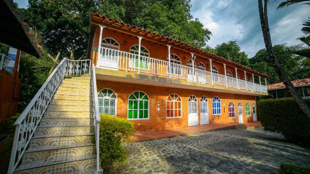 Portón de Occidente by Bernalo Hotels