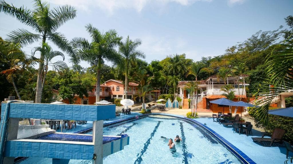 Portón de Occidente by Bernalo Hotels