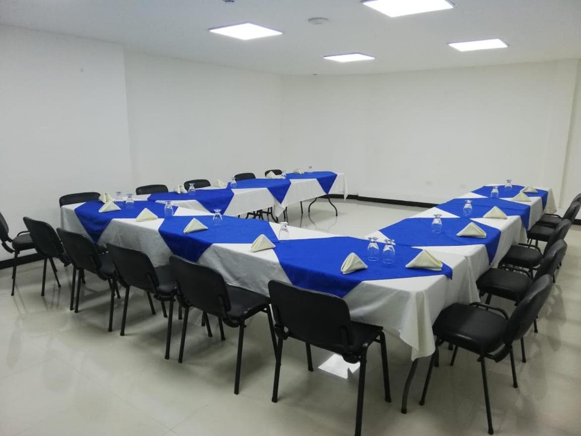 Hotel Santafe Real
