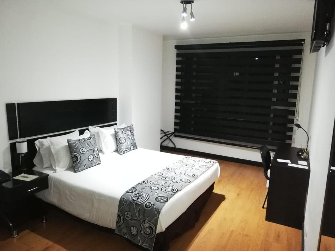 Hotel Santafe Real