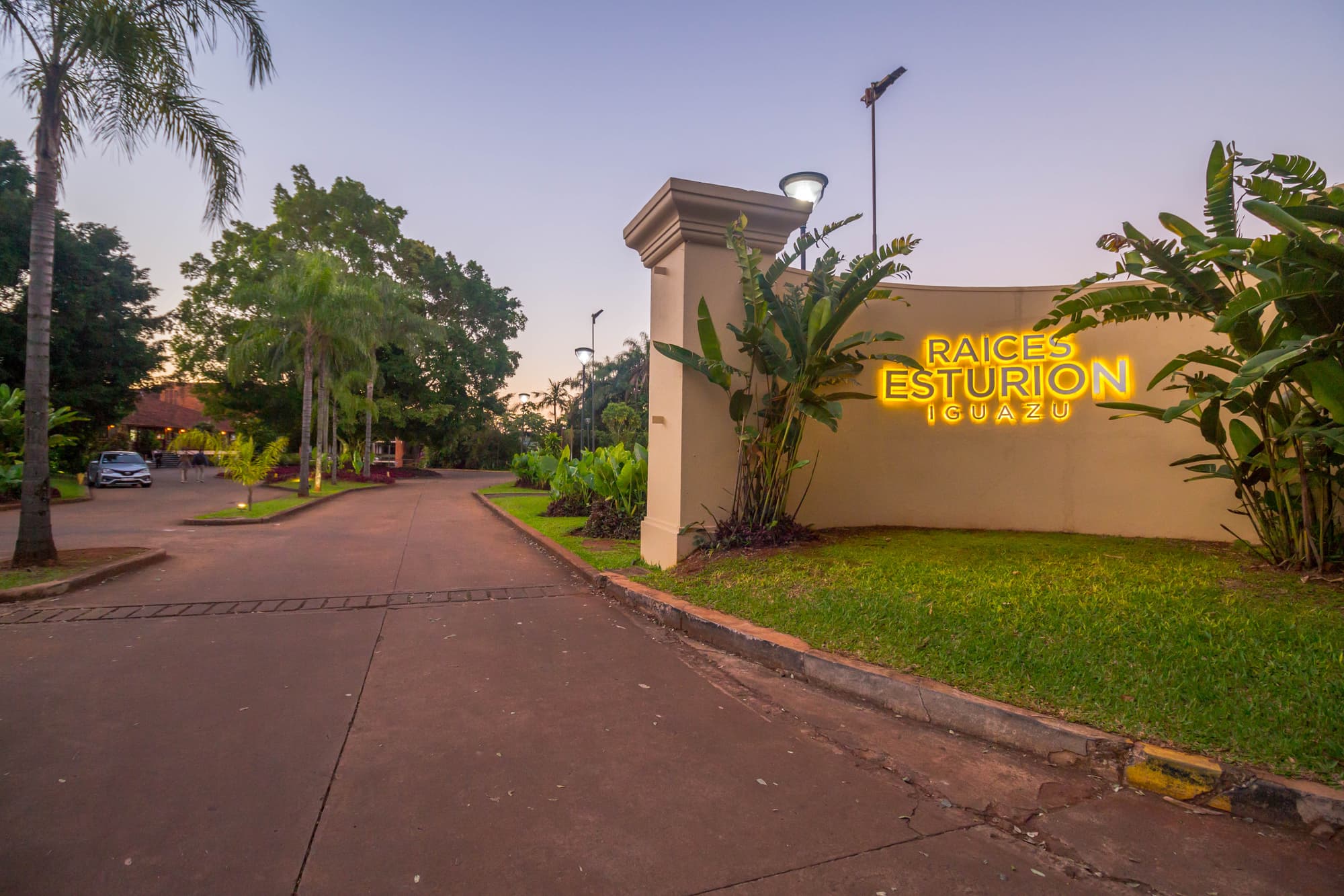 Hotel Raices Esturion