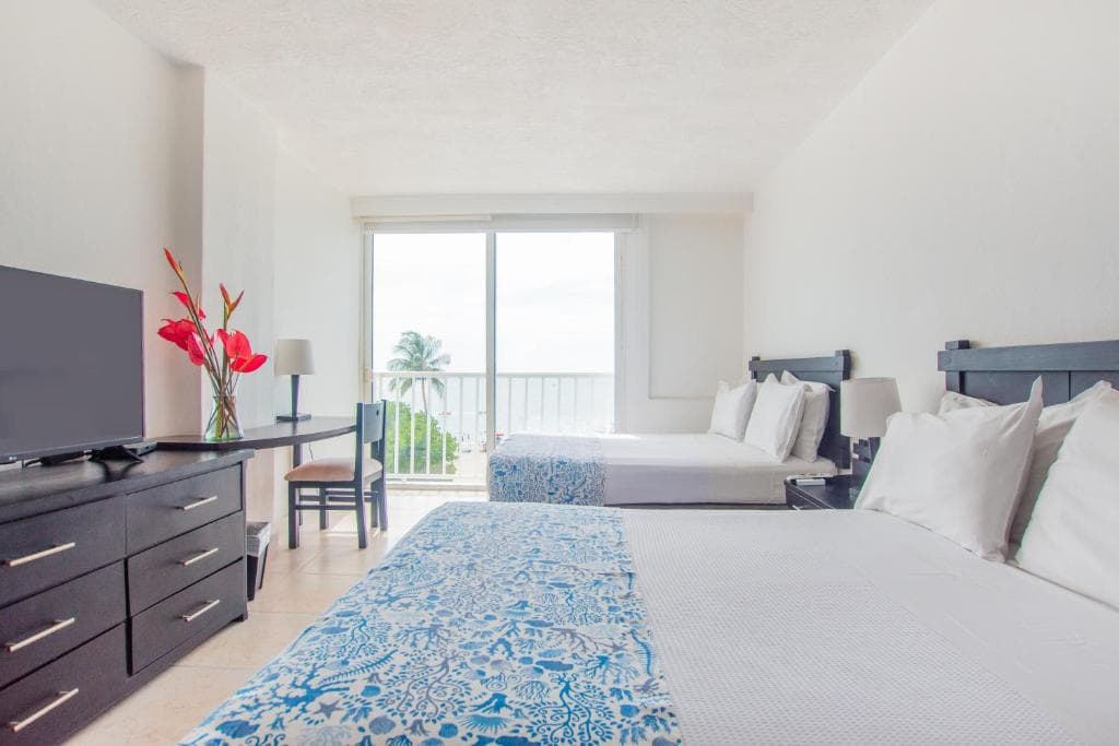 Tamaca Beach Resort