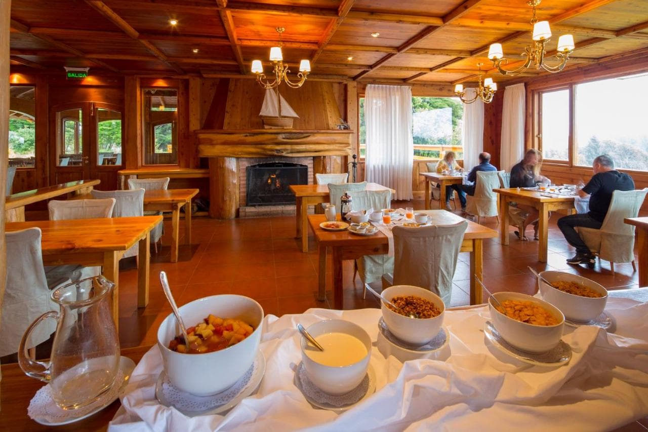 Hostería Isla Victoria Lodge