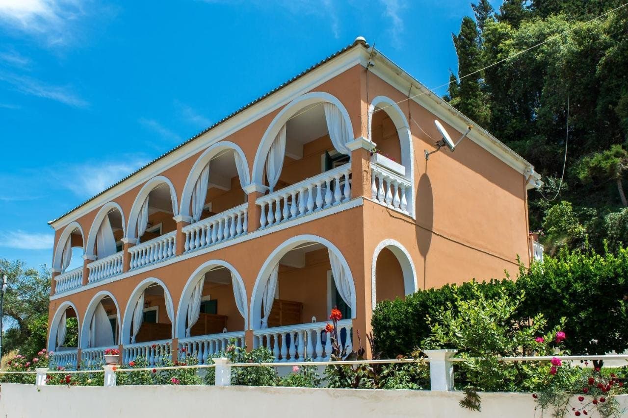 Angeliki Apartments