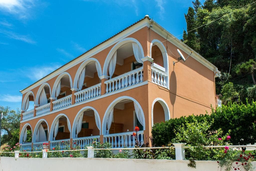 Angeliki Apartments