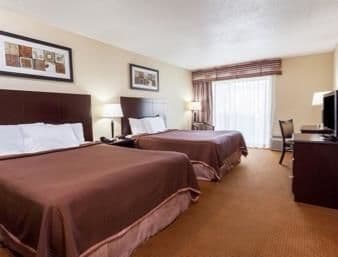 Knights Inn – Toronto East