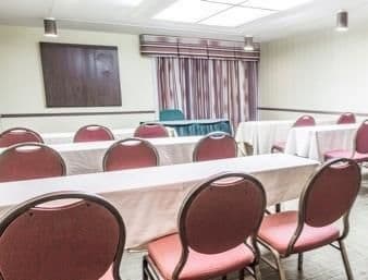 Knights Inn – Toronto East