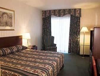 Knights Inn – Toronto East