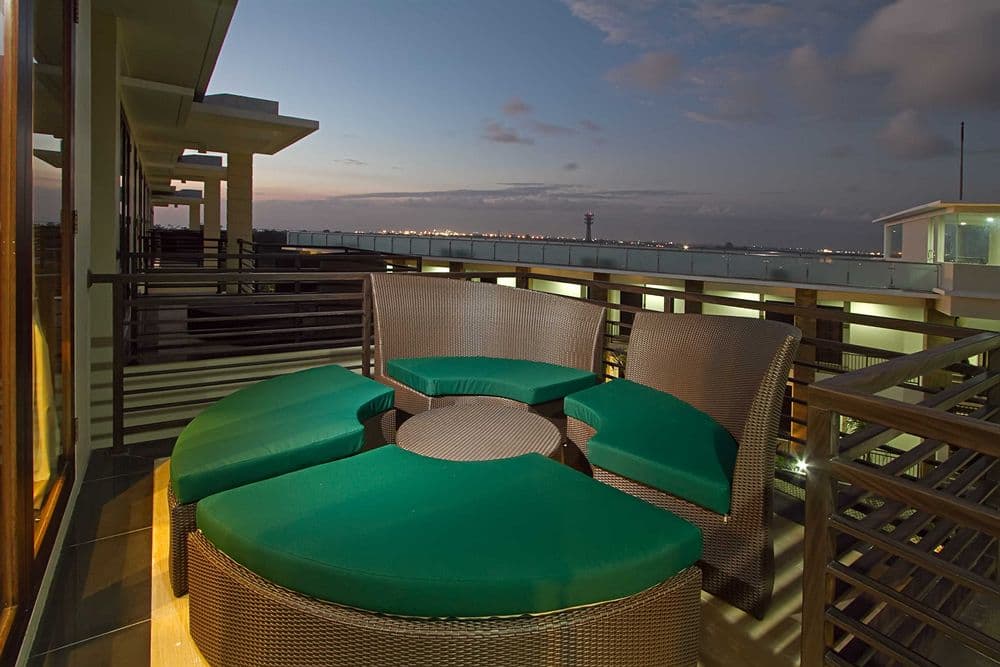 DenBukit Residence & Suite