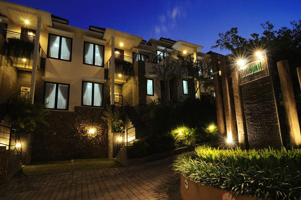 DenBukit Residence & Suite