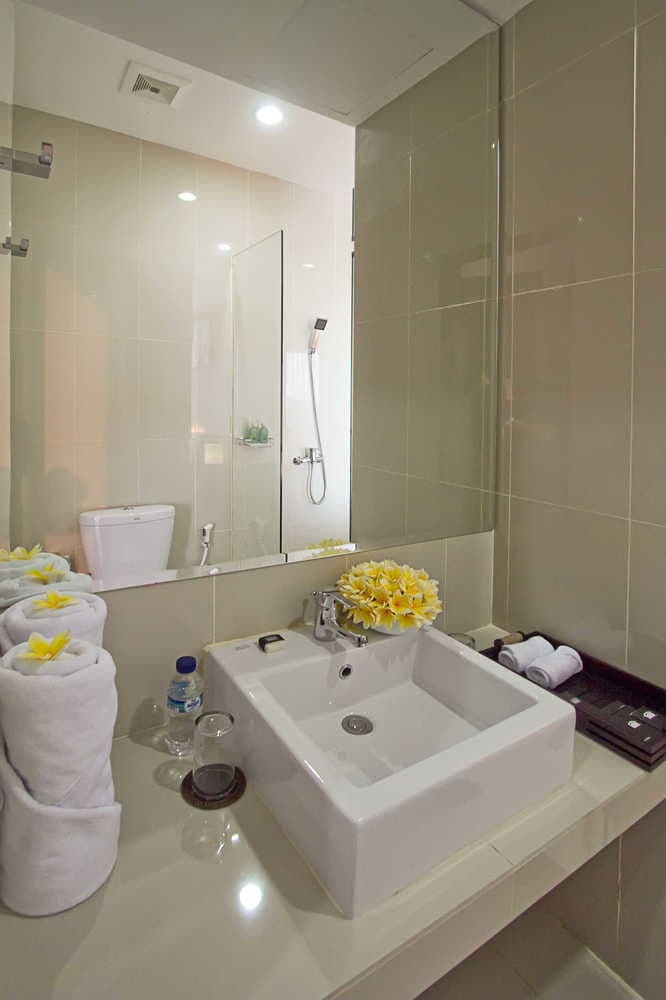 DenBukit Residence & Suite