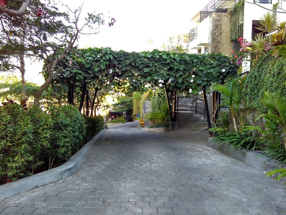 DenBukit Residence & Suite