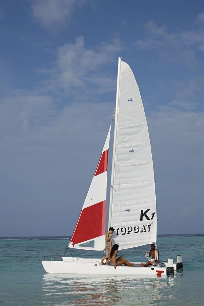 Palm Beach Island Resort & Spa