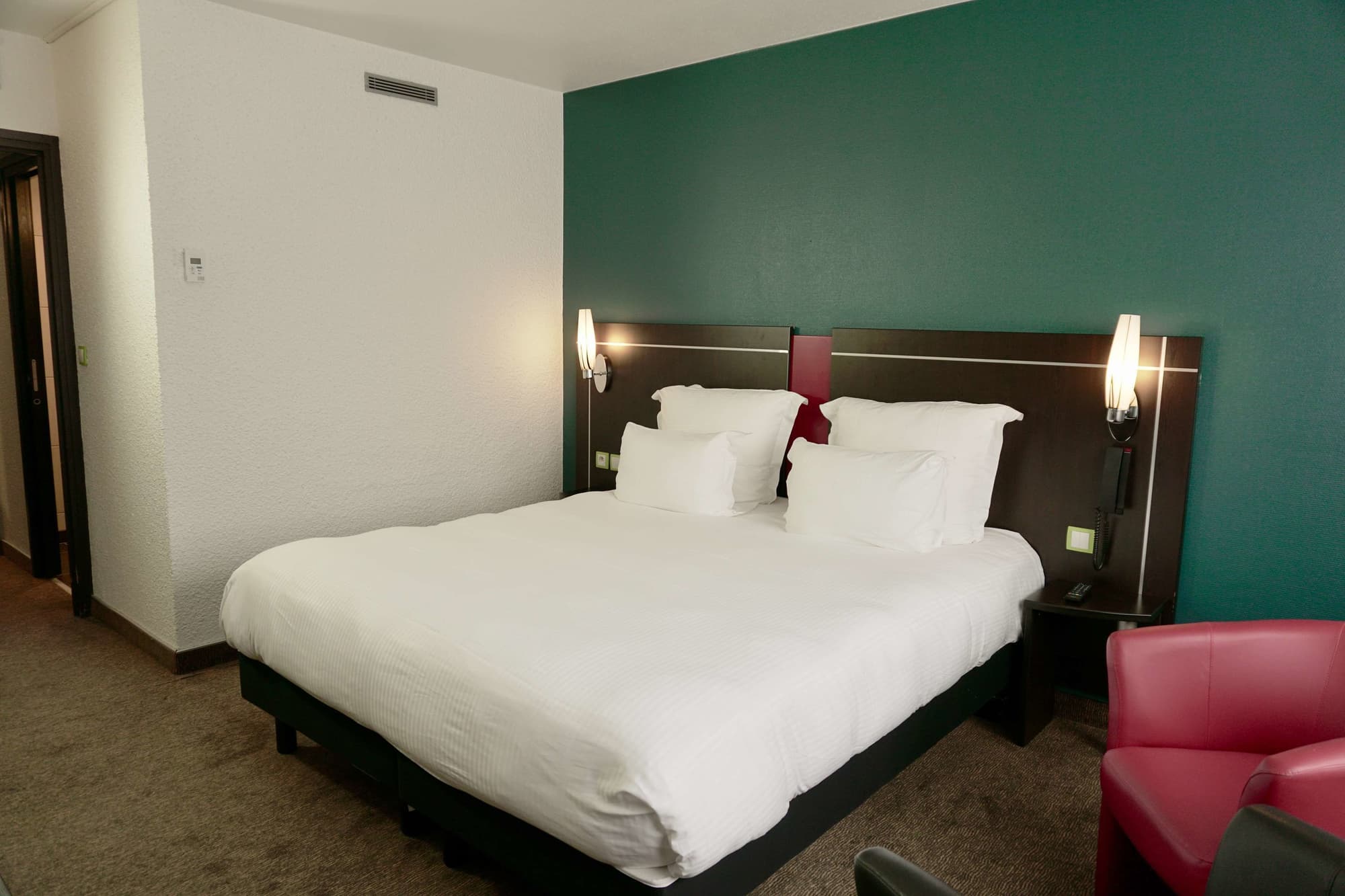 Golden Tulip Roissy Saint Witz
