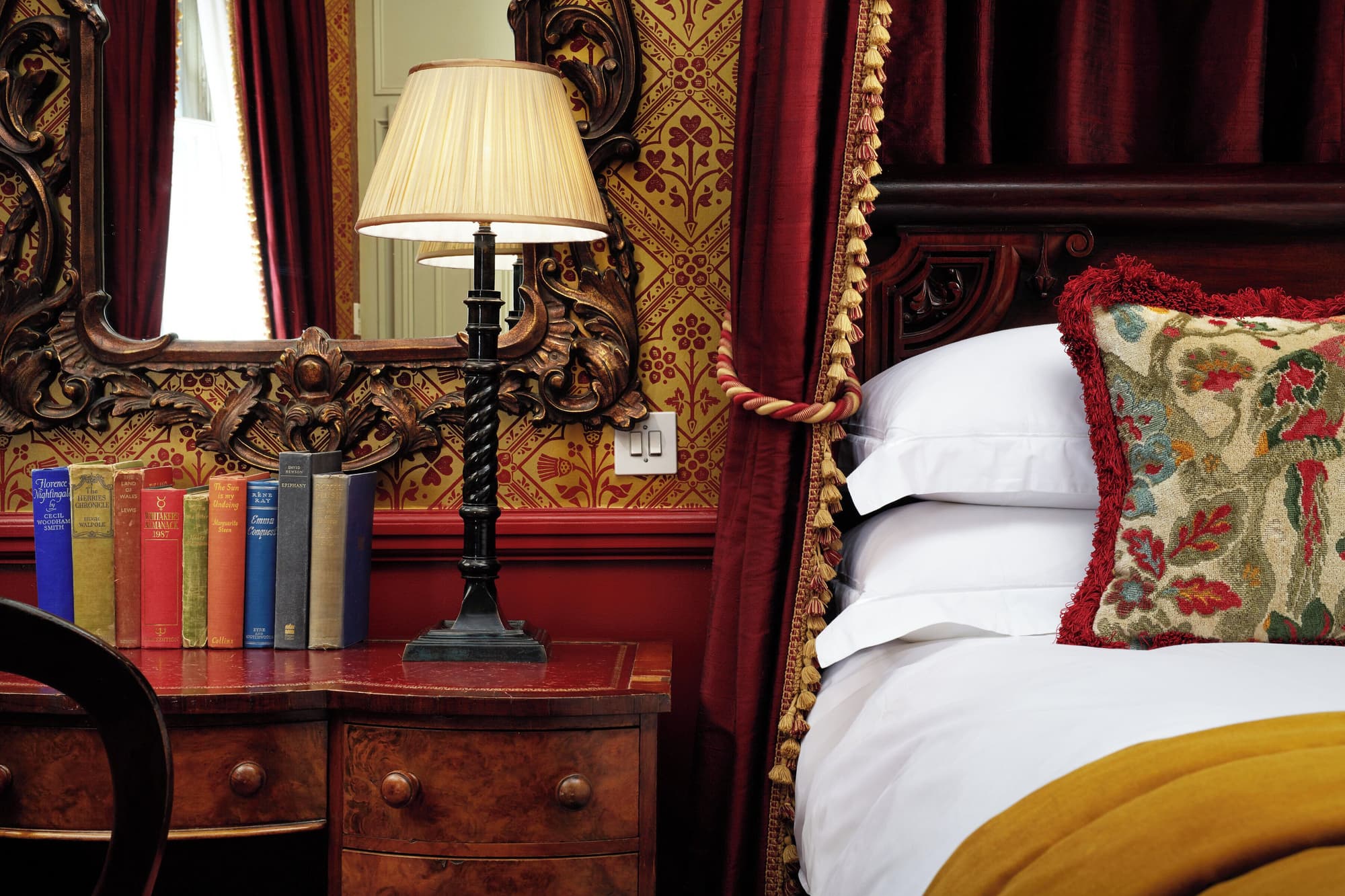 The Gore London – Starhotels Collezione
