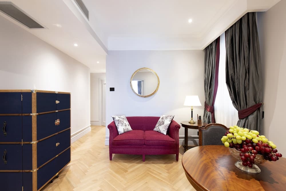 Grand Hotel Parkers