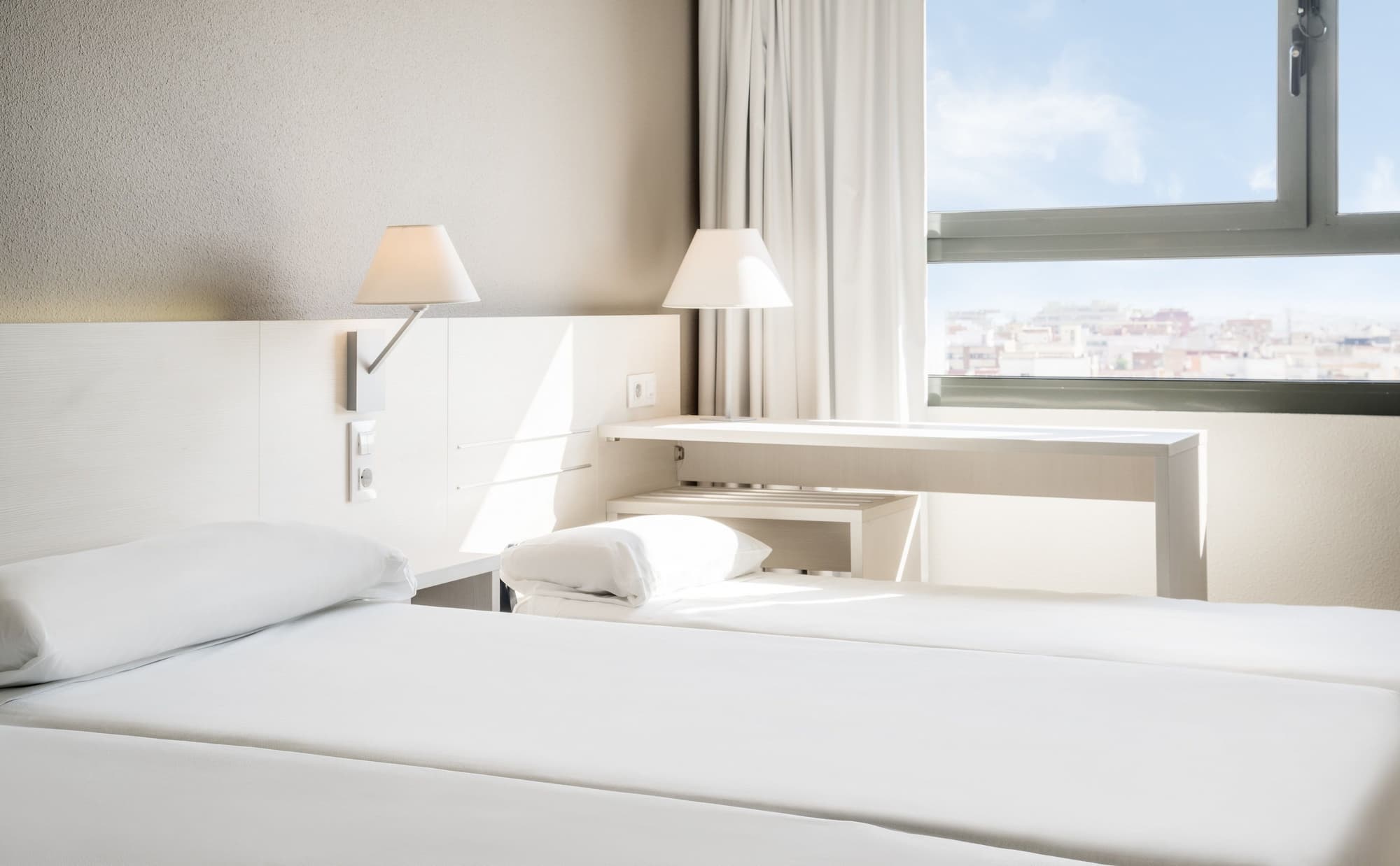 Hotel ILUNION Valencia 3